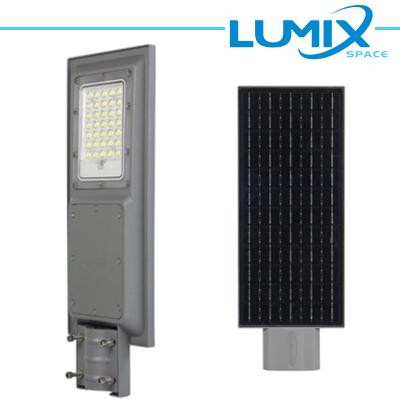 Lampione LED Stradale Solare 100W + Crepuscolare + movimento